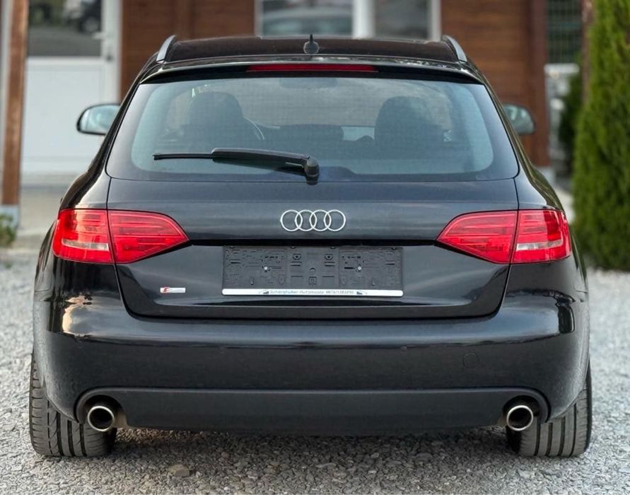 Ауди а4 б8 3.0 TDI Quattro