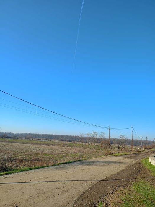 Vanzare teren extravilan-zona naturala,Ilfoveni-Cazaci.Lacul 5ilfoveni