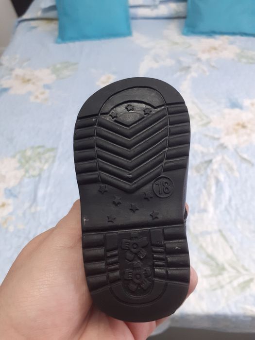 Vand costumaș pentru botez folosit câteva ore mărimea 3-6 luni 170 lei