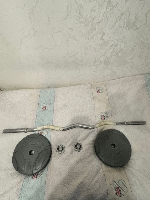 Продам Штангу . .