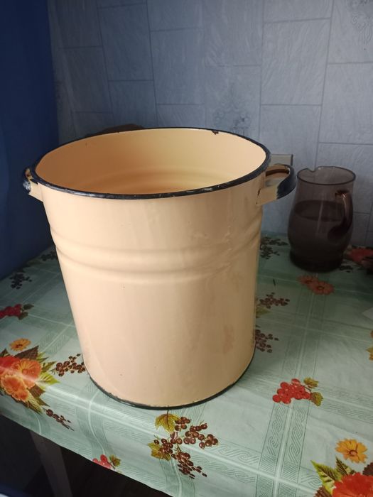 Продам кастрюли советские