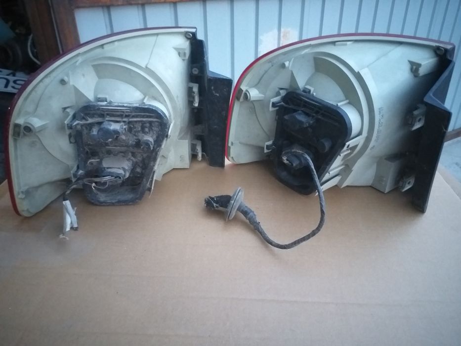 Tripla stop dreapta vw touareg 2004 2005 2006 2007