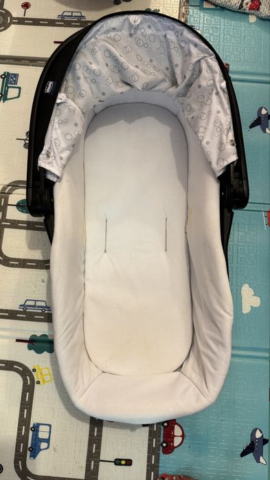 Carucior Chicco 3 in 1, stare excelenta
