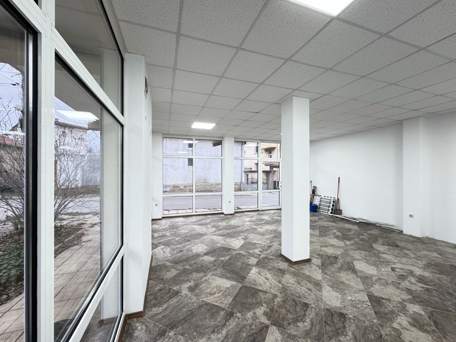 Продава търговско помещение в гр. Казанлък