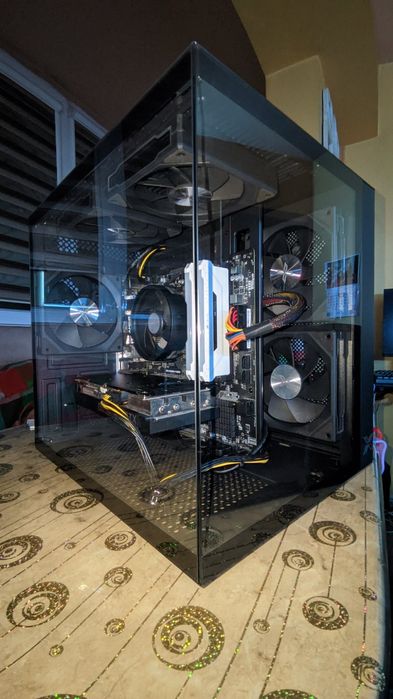 Геймърски PC: Ryzen 5 3600  + RTX 3060 Ti | 16GB RAM | RGB