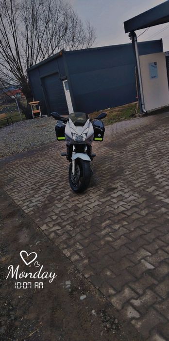 Vând honda hornet s600