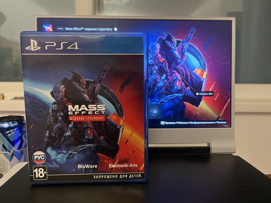 PS 4 Mass Effect legendary