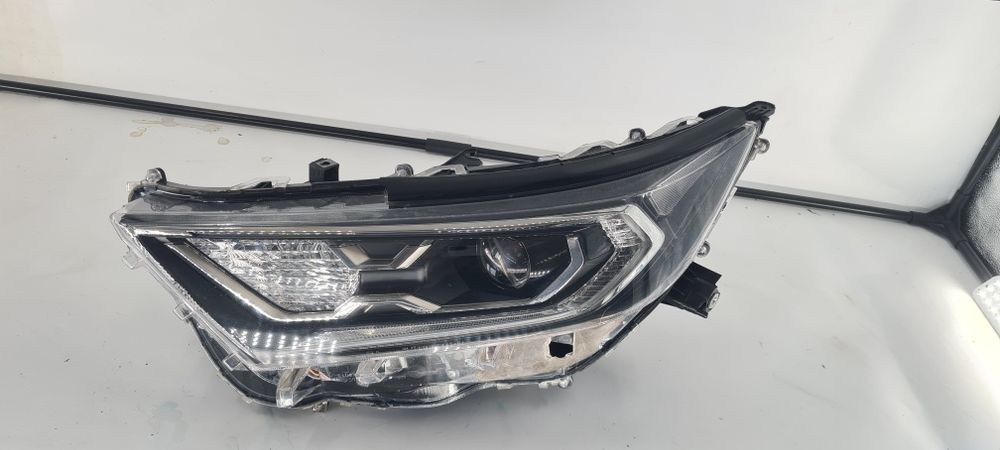 Far Stanga  LED Toyota RAV4 2019 - 2022