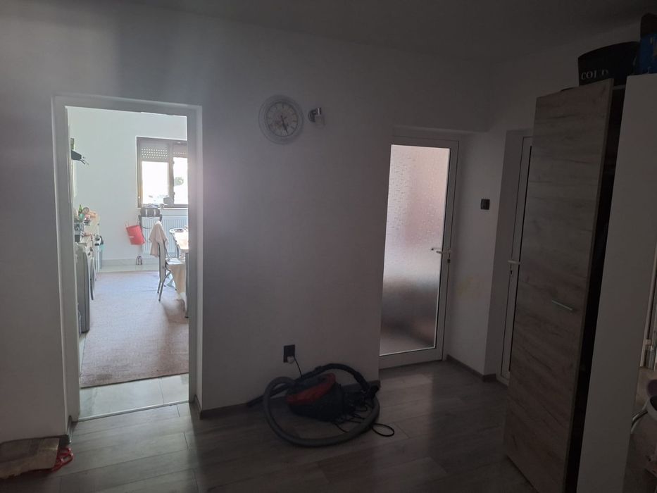 Vand apartament 2 camere  ultracentral