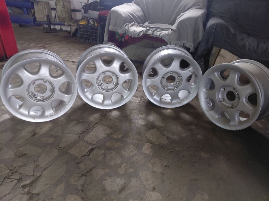 Литые диски R15 5x114.3