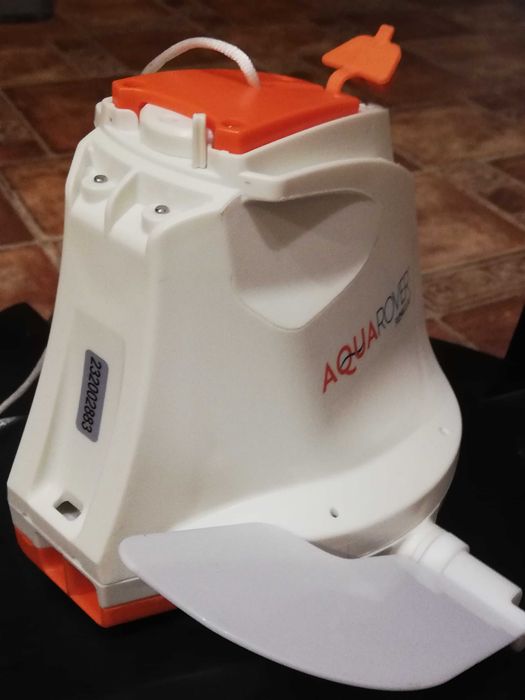 Robot curatare piscina, Bestway Flowclear AquaRover cu sistem navigare
