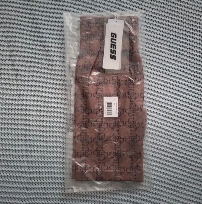 Спортен клин guess