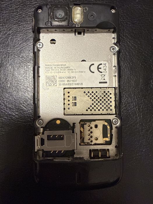 Nokia 6600 slide продам