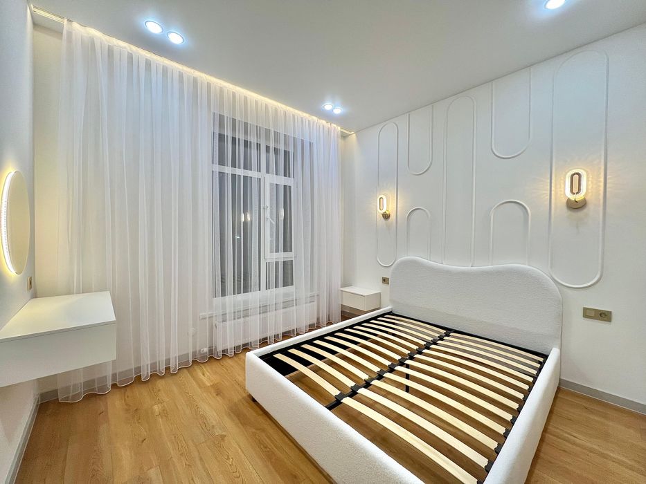 Продам 2х студия . Цена 32млн