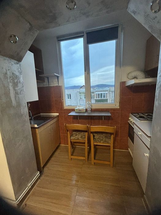 Vând garsoniera situata in Dumbrava Nord