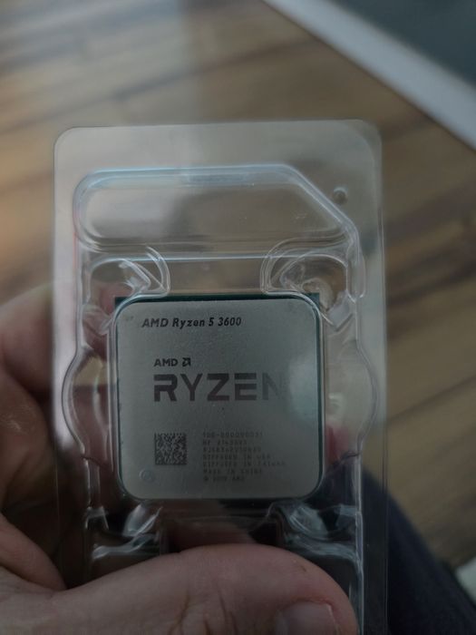 RX 6600 XT 8GB + Ryzen 5 3600