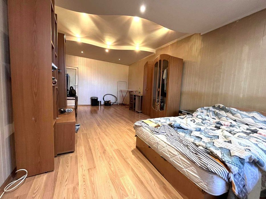 Продава се Тристаен апартамент в София, Надежда 4 - 65 кв.м за 2000 €/кв.м - Снимка #2