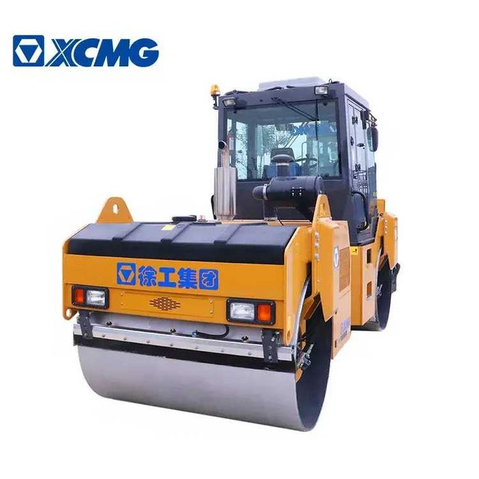 XCMG XD83  гидравлический вибрационный каток 8 тоник  на складе