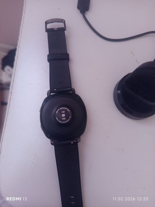 2 телефона и часы обмен