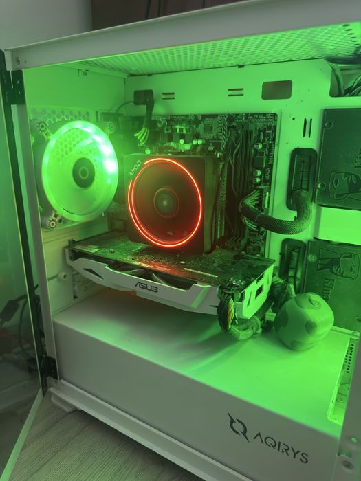Vand calculator office , light gaming