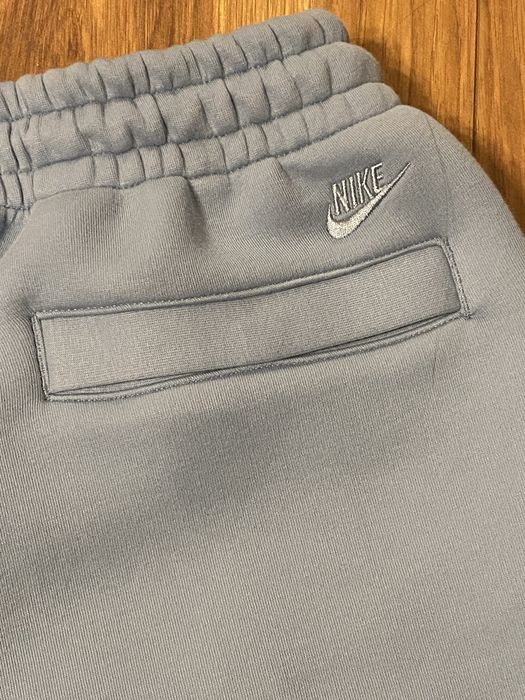 Nike Tech Fleece