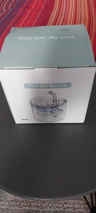 Поилка для кошек автоматическая