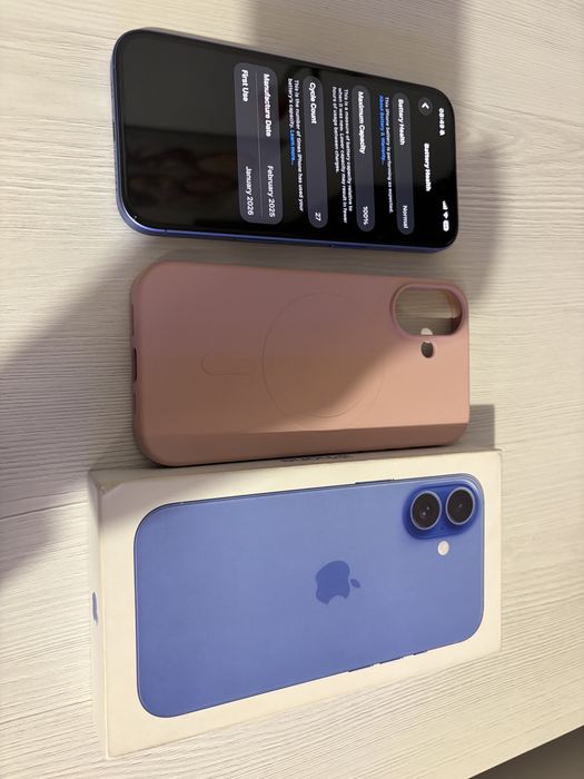 iPhone 16 Ultramarine 128GB Impecabil, 27 cicluri de incarcare Fullbox
