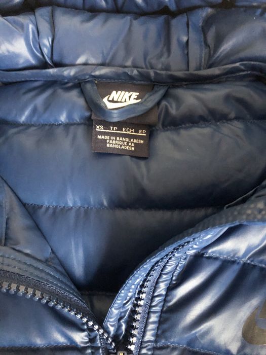 Дамско яке nike оригинал