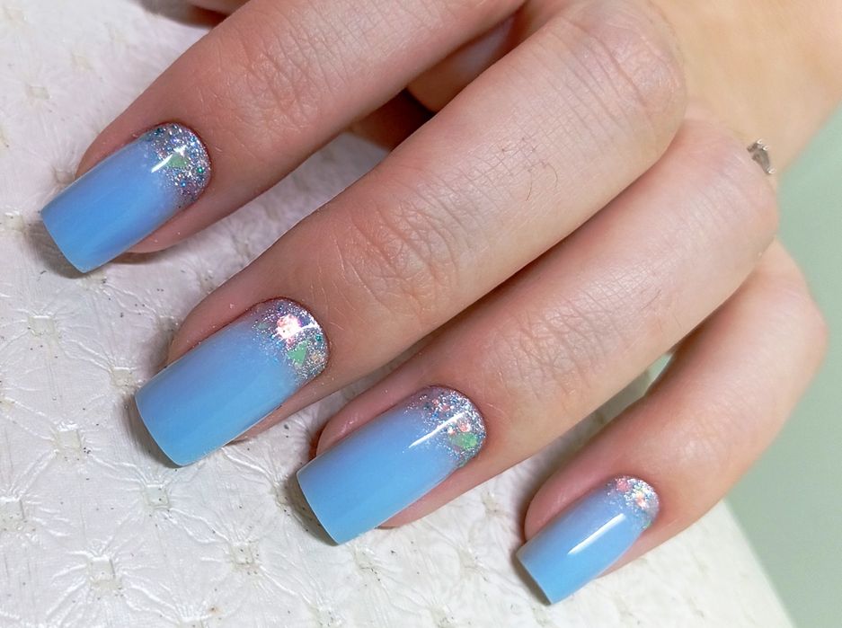 Маникюр-5000 тенге