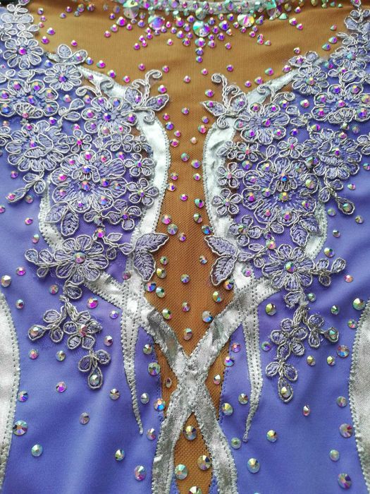 Трико ново за художествена гимнастика, танци за 7-8 години.