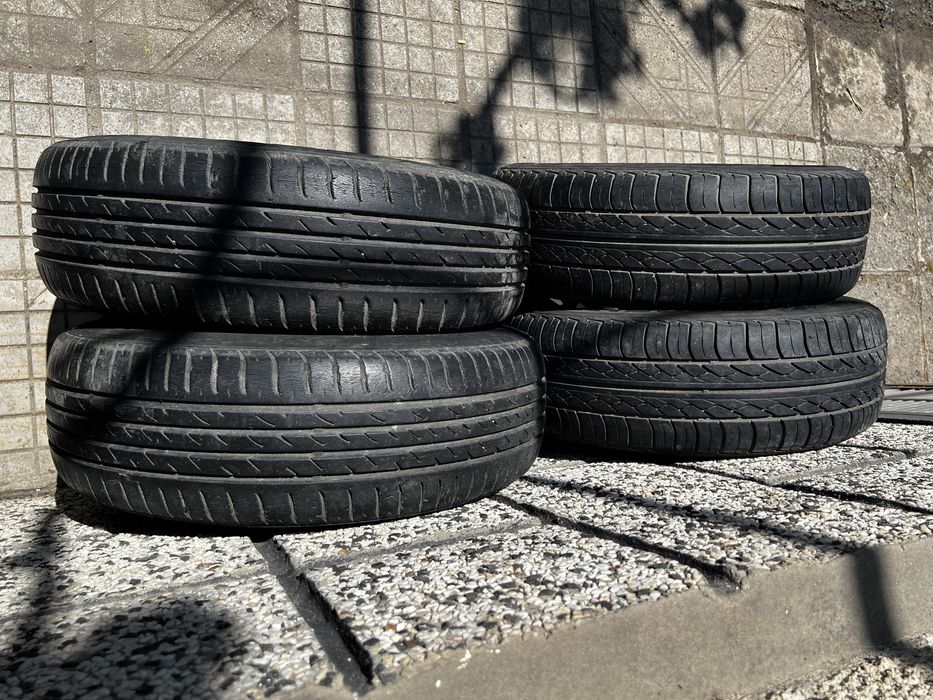 Продавам 4 джанти с 4 летни гуми 185/65R14 за citroen xsara Цената е за всичко