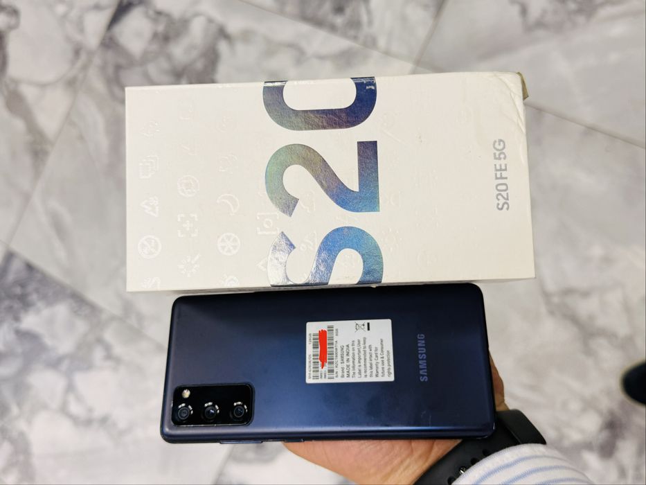 S20fe 8/128GB holati yaxshi
