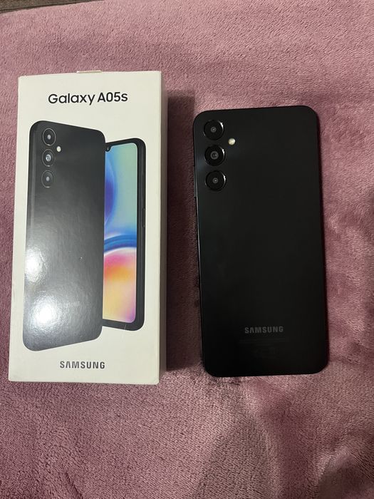 Продам телефон Samsung A05s