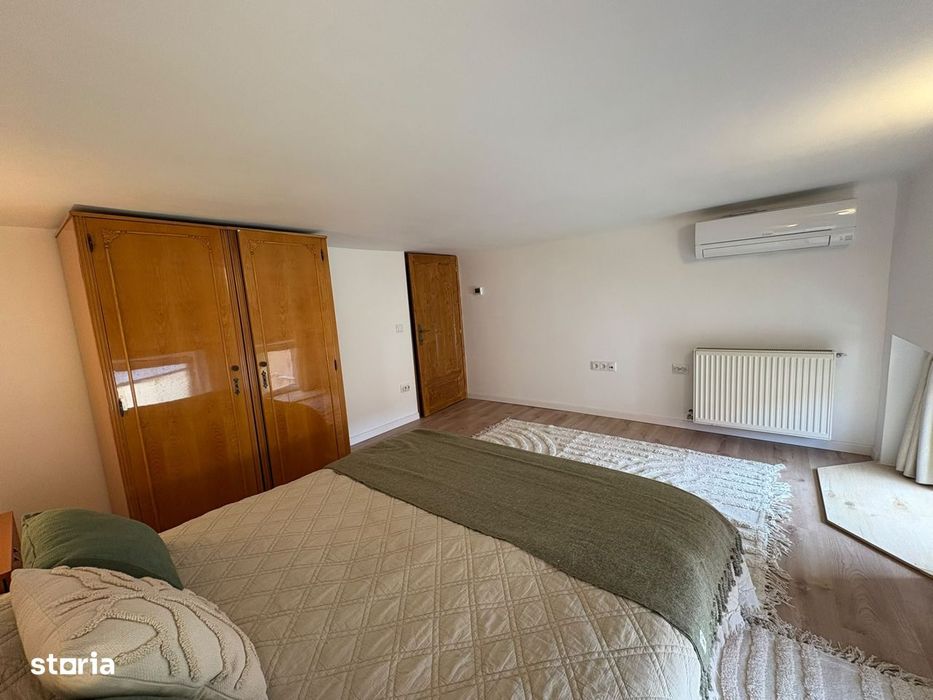 Apartament ULTRACENTRAL 3 camere | 2 dormitoare | 2 bai | balcon + cur