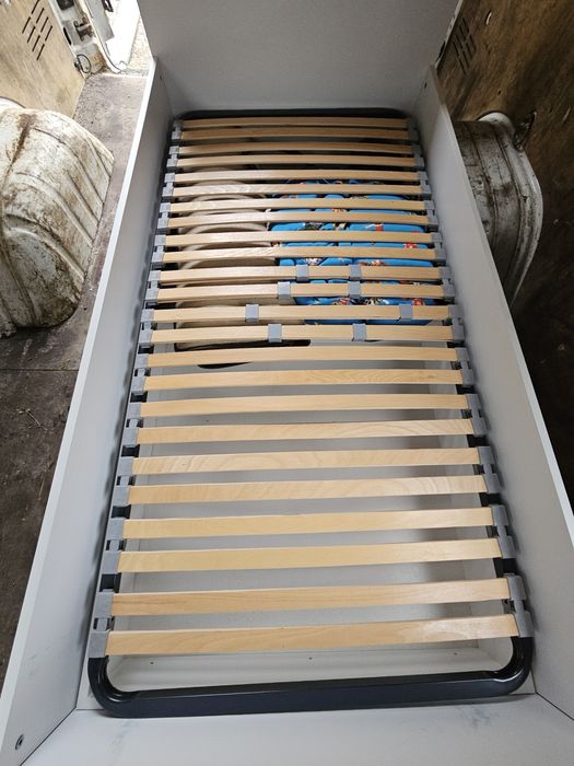 Детско легло с подматрачна рамка