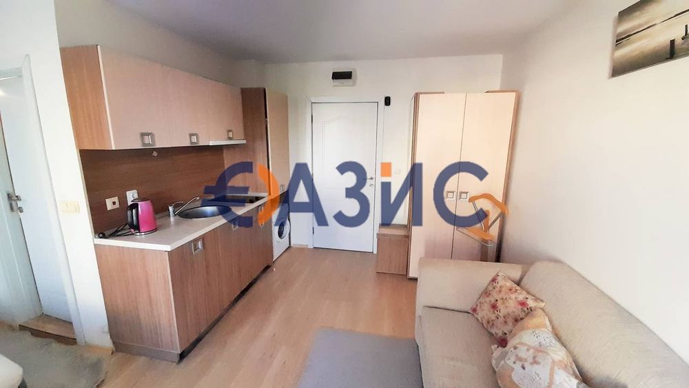 Продава се Едностаен апартамент в к.к. Слънчев бряг - 40 кв.м за 708 €/кв.м - Снимка #4