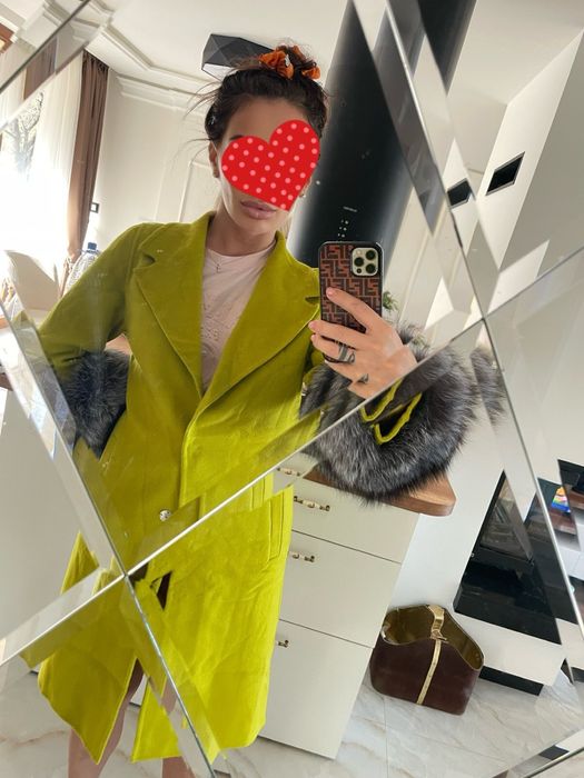 Дамско вълнено палто и косъм от сибирска лисица