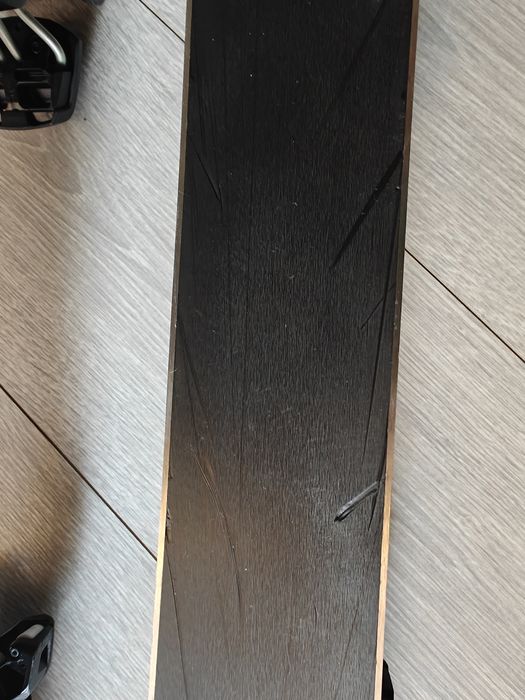 Schiuri Fischer Cruzar Fire 160 cm + legături Fischer RS9