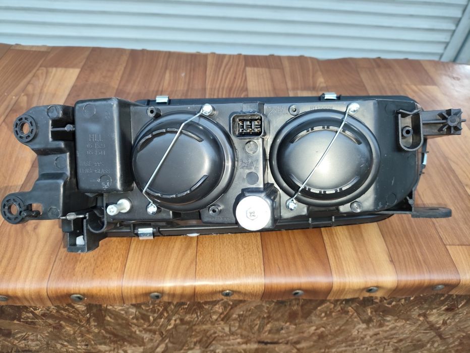 Мазда 626 фара пчичка