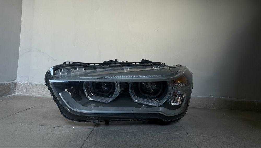 BMW X1 F48 F49 Ляв Би-Ксенон Фар Оригинал Valeo