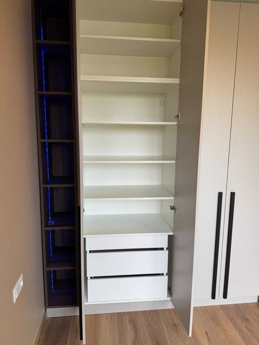 Продава се Тристаен апартамент в София, Дружба 1 - 112 кв.м за 3545 €/кв.м - Снимка #14