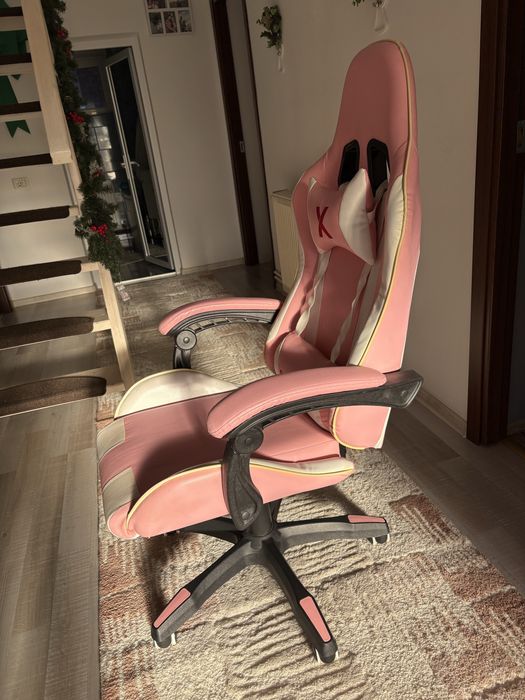 Scaun  x  gaming roz