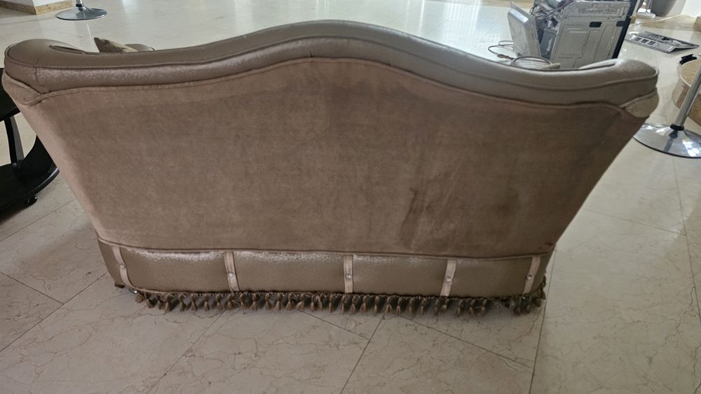 Canapea Chesterfield