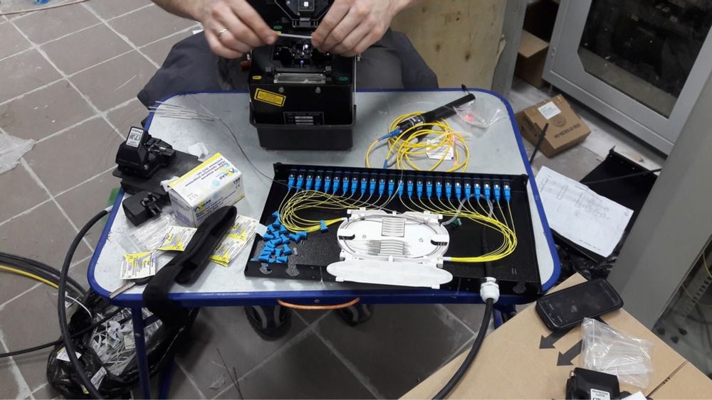 Саврка оптоволоконного кабеля