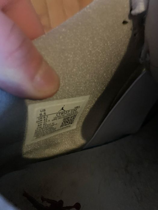 Air jordan 4 white cement