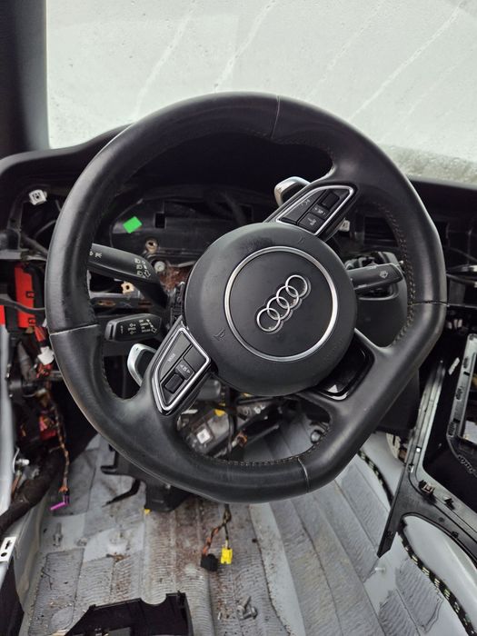 Audi A5 8F7 Cabriolet  2.0TFSI CPMB Quattro На части