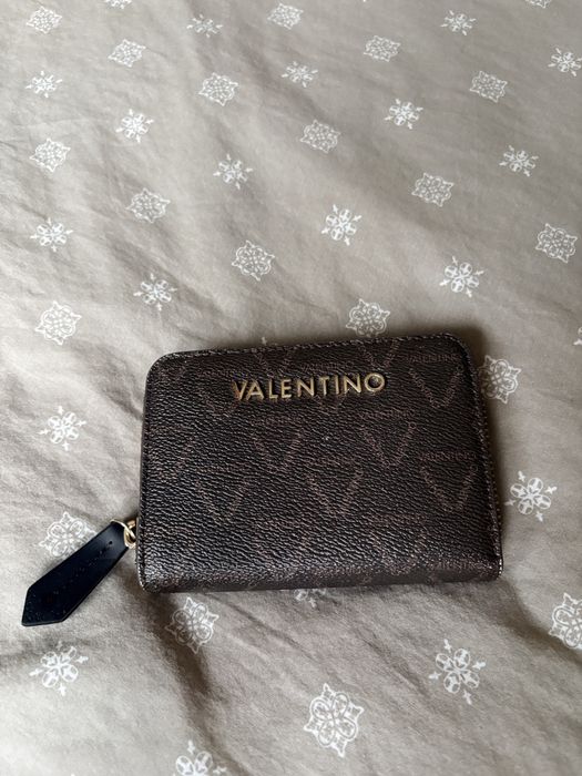 Порфейл на valentino