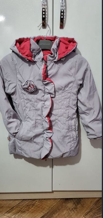 Весенняя куртка пальто