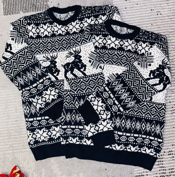 парные новогодние свитшоты