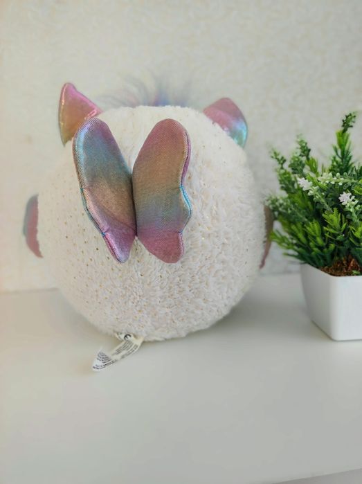 Продам пакет игрушек для девочек мягкие игрушки.